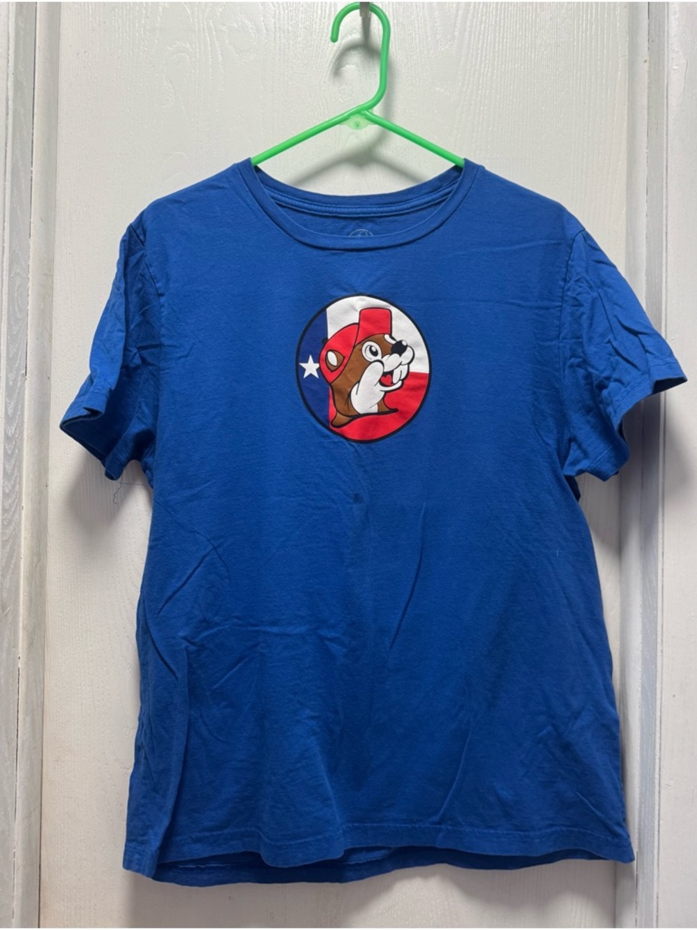 Buc-ee’s matching tshirts